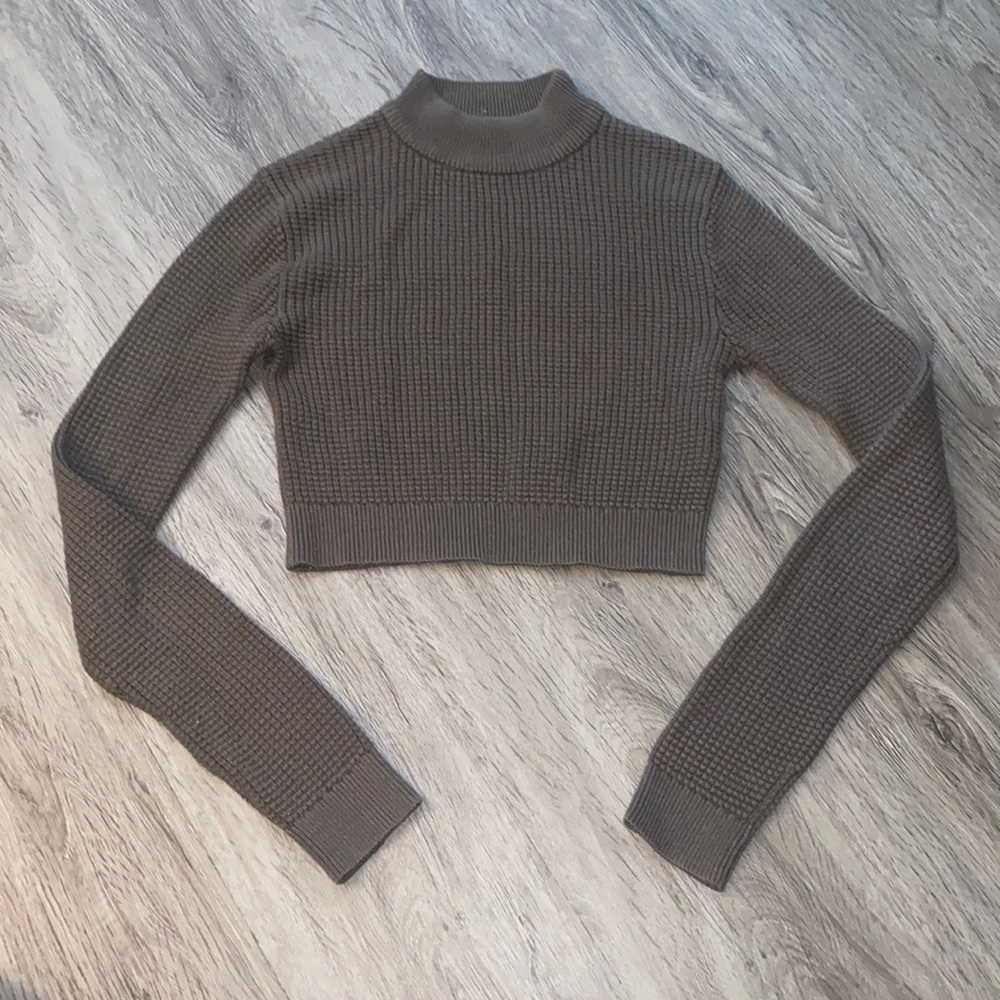 🔥Garage Cropped Sweater